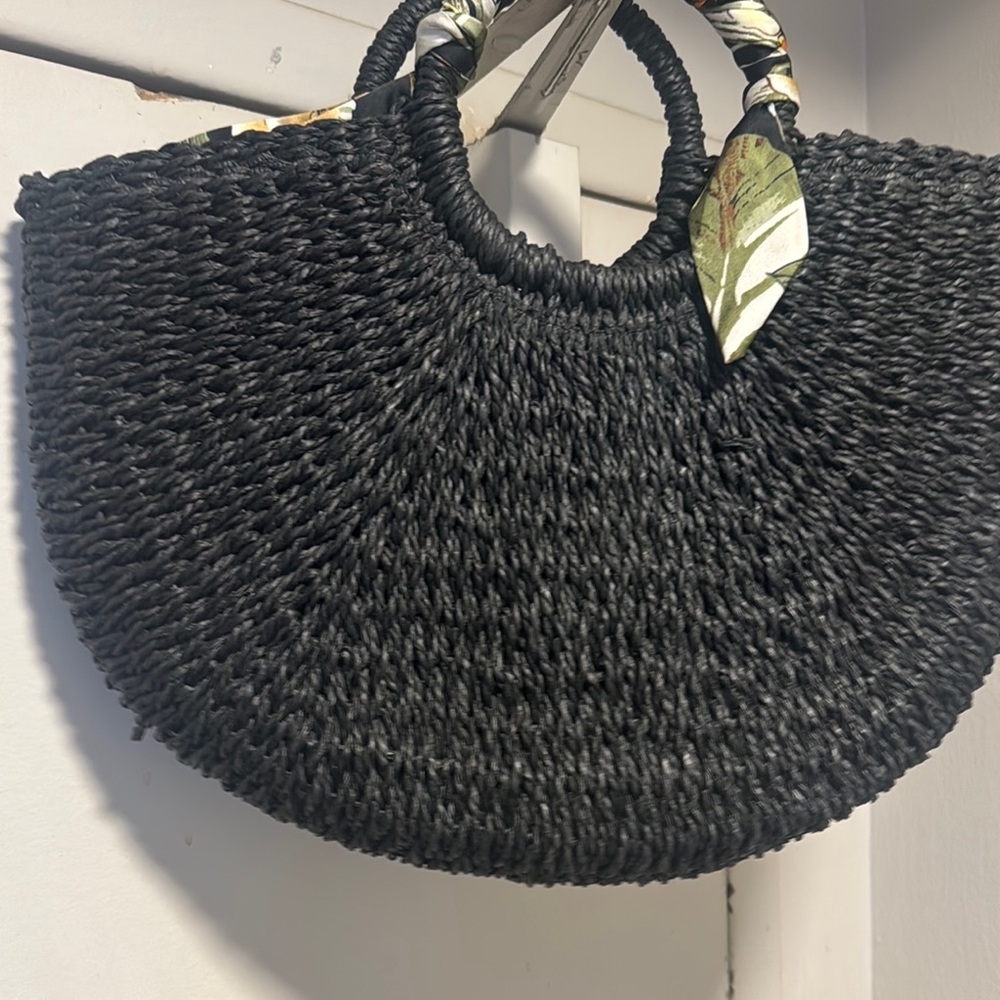 Elegant Black Woven Handbag
